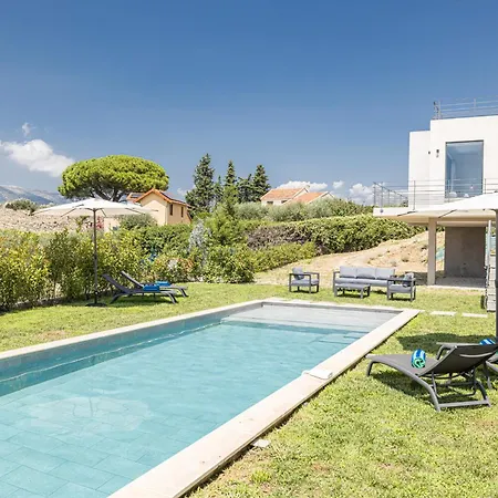 Cremat - Contemporaine - Piscine - Climatisation *